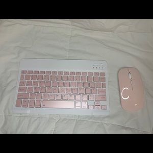 Wireless Bluetooth keyboard